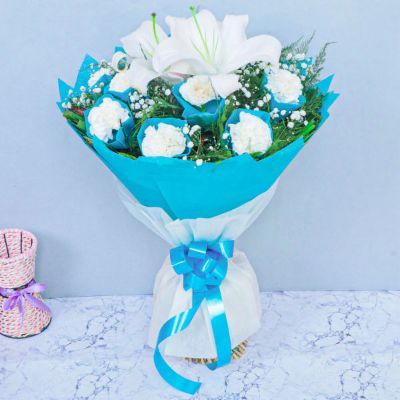Vibrant White Bouquet